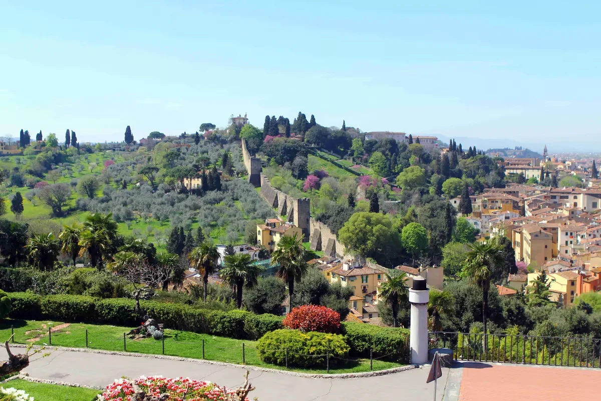 florence spring 1 6pvAcJV