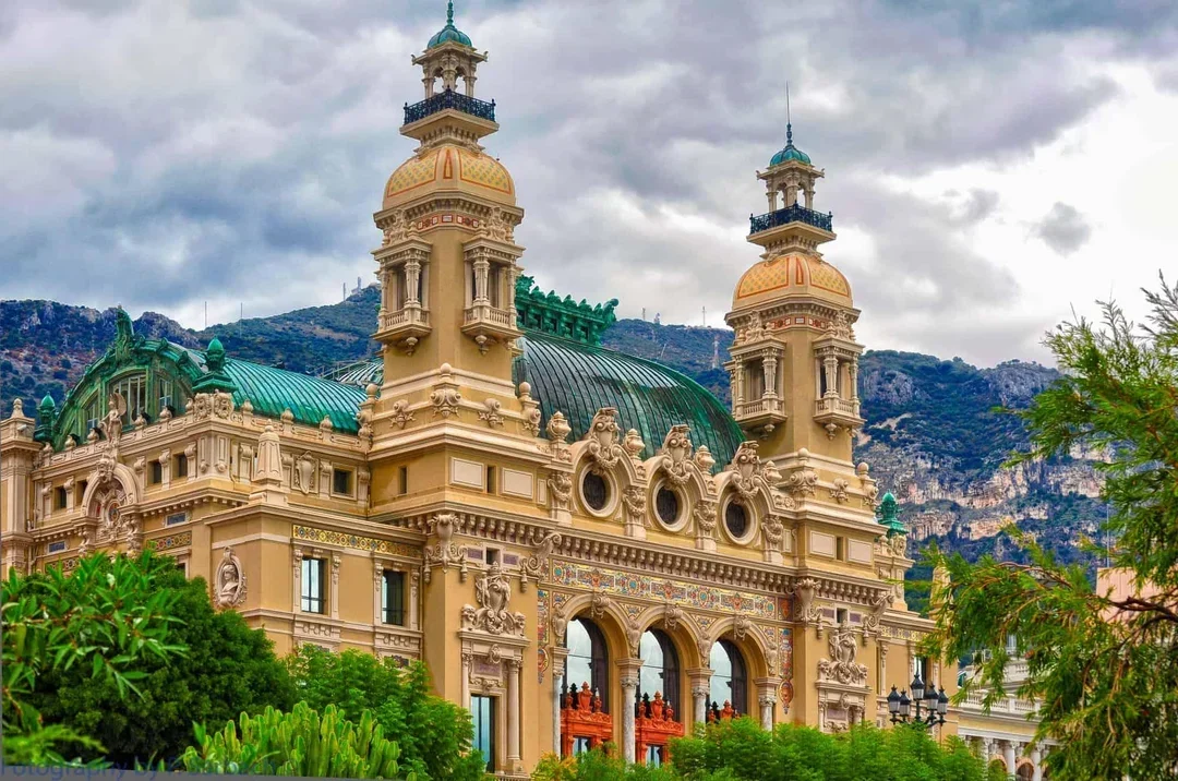 monaco bg